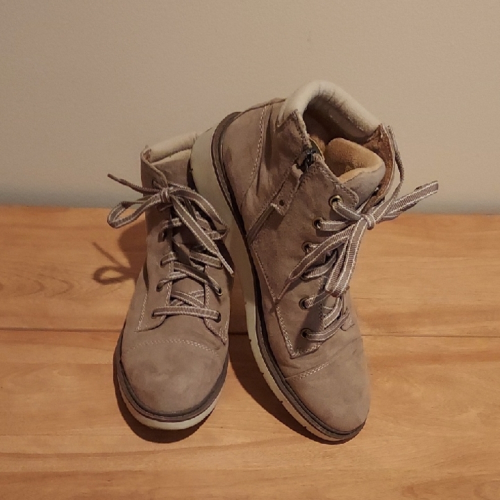 Womens Dr. Scholl's Tan Lace-Up Boots